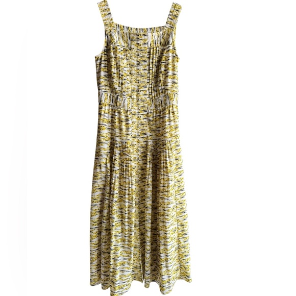 White House Black Market Dresses & Skirts - WHITE HOUSE BLACK MARKET Yellow Pleated Sleeveless Utility Dress Size 4